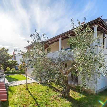 Apartman Inteuro 波雷奇 外观 照片