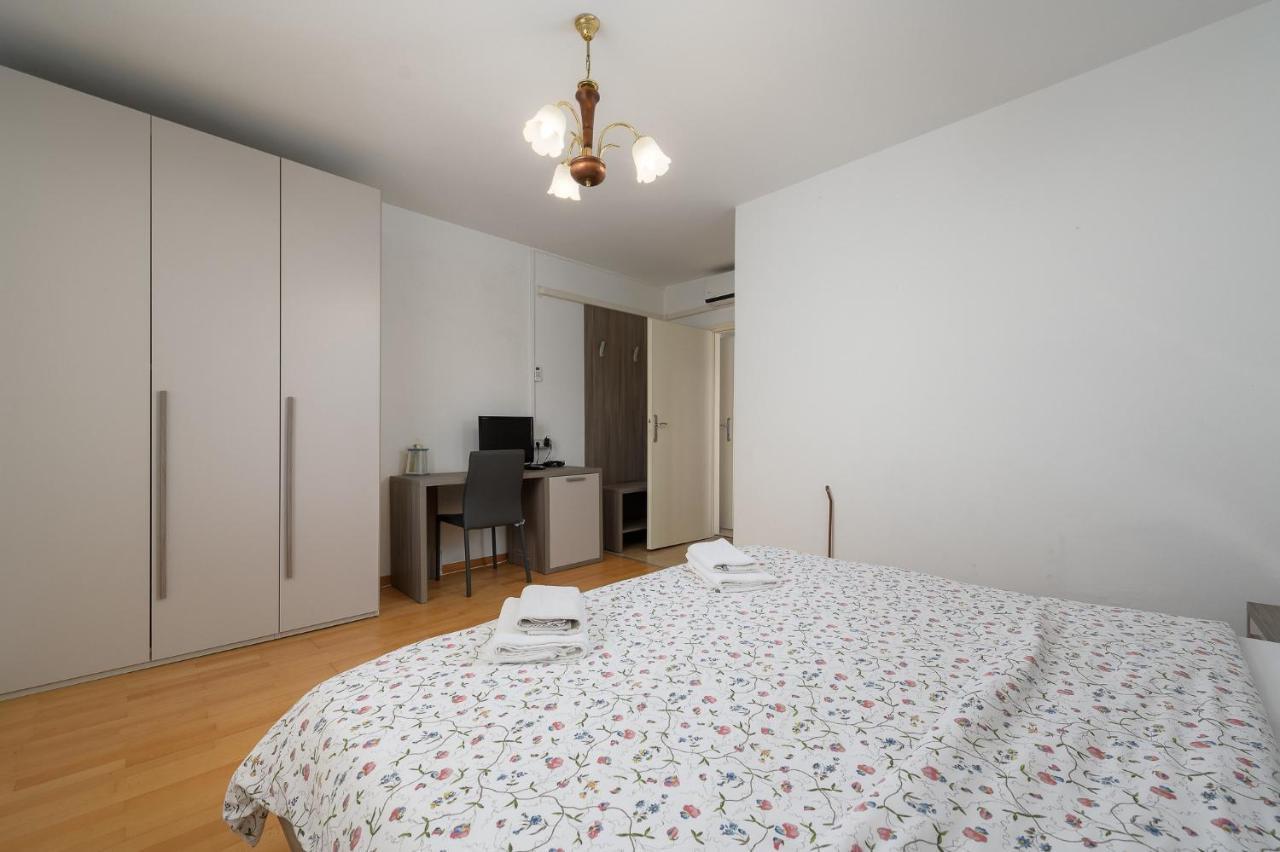 Apartman Inteuro 波雷奇 外观 照片