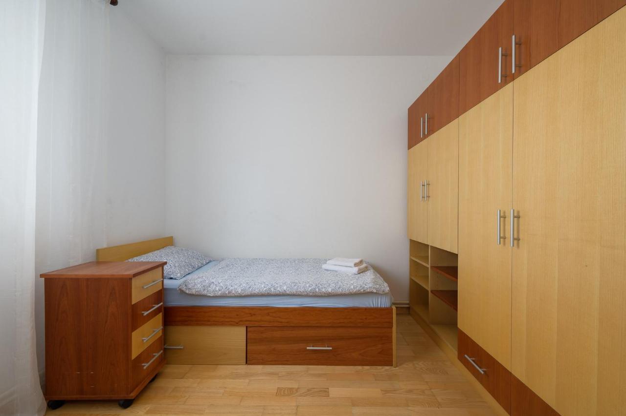Apartman Inteuro 波雷奇 外观 照片